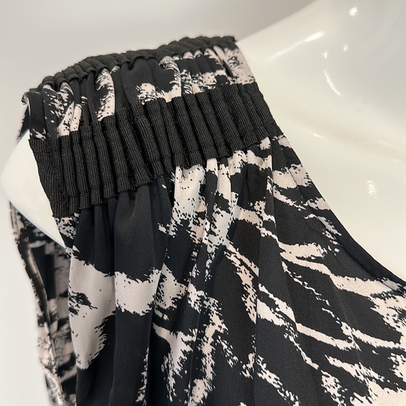 NEW In Wear Sinori Lightweight Dress Size 8 Medium Black & Beige Print $129 BNWT - Picture 5 of 14